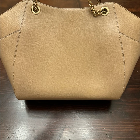 Michael Kors Blush Purse - Picture 4 of 4